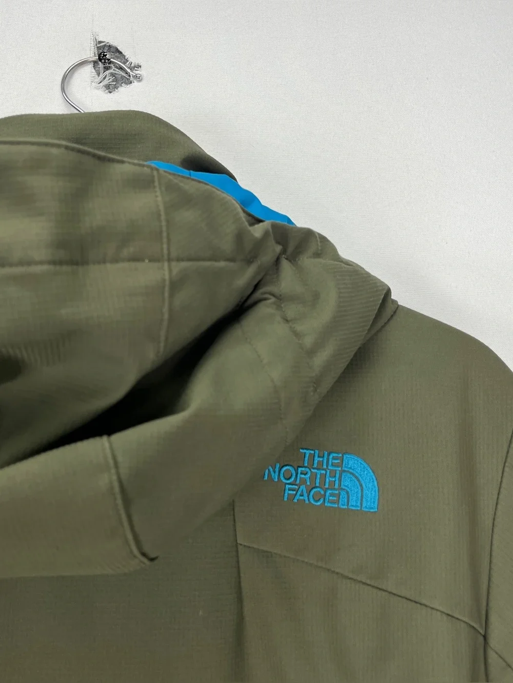 The North Face Softshell Jacket Men’s Medium Olive Green Lined Heavyweight Hood